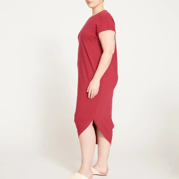 Universal Standard Size 2XS Berry Geneva Dress - Picture 2 of 6